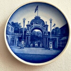 Royal Copenhagen Tivoli Gardens Decorative Plate 3”